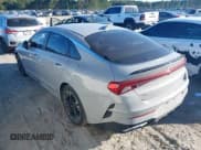 ✅ 2022 Kia K5 GT-Line • VIN: 5XXG64J2XNG146996 • Lot: 43477483. Wystawiony na IAAI z przebiegiem 61 256 mil. Bezpłatny archiwum sprzedaży aukcyjnych z USA i szczegółowy raport historii pojazdu na DreamBid. Zdjęcie 3.