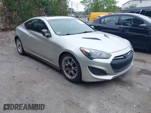 ✅ 2013 Hyundai Genesis Coupe 2.0T • VIN: KMHHT6KD6DU097924 • Lot: 42467738. Wystawiony na IAAI z przebiegiem 103 261 mil. Bezpłatny archiwum sprzedaży aukcyjnych z USA i szczegółowy raport historii pojazdu na DreamBid. Zdjęcie 1.