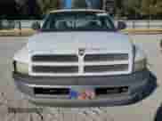 2001 Dodge 1500 z VIN 1B7HC16Y31S185082, wystawiony jako Copart lot #82000214 z przebiegiem 235 923 mil mil oraz Szkoda całkowita • Salvage title. Historia ofert i sprzedaży dostępna na DreamBid. Obrazek 5.