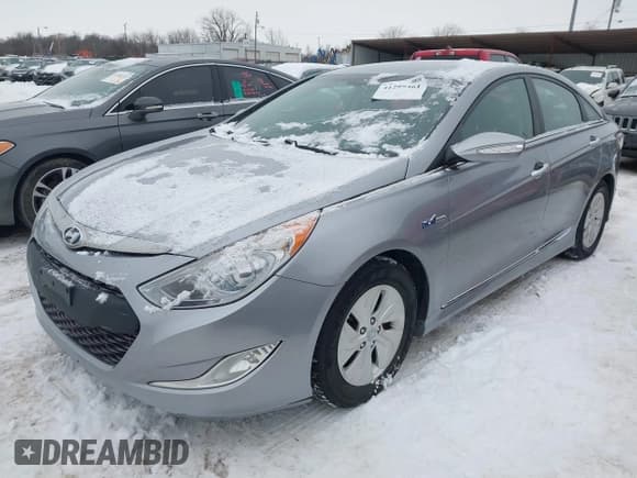 ✅ 2014 Hyundai Sonata Limited • VIN: KMHEC4A4XEA117023 • Lot: 41299461. Wystawiony na IAAI z przebiegiem 154 822 mil. Bezpłatny archiwum sprzedaży aukcyjnych z USA i szczegółowy raport historii pojazdu na DreamBid. Zdjęcie 2.