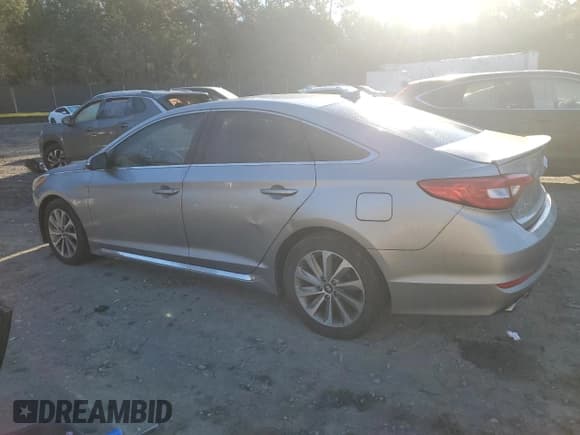 ✅ 2015 Hyundai Sonata Limited • VIN: 5NPE34AF9FH041200 • Лот: 82584385. Опубликован ранее на Copart с пробегом 176 329 миль. Бесплатный доступ к архиву аукционных продаж из США и подробный отчёт об истории автомобиля на DreamBid. Изображение 2.