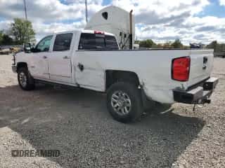 2018 Chevrolet Silverado 3500HD LTZ с VIN 1GC4K0EY9JF229754, выставлен на аукционе Copart как лот 75411974 с пробегом 84 109 миль миль и Списание • Salvage title. История ставок и продаж доступна на DreamBid. Изображение 2.