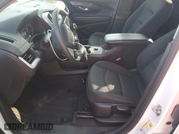 ✅ 2022 GMC Terrain SLE • VIN: 3GKALMEV9NL281737 • Lot: 68368945. Wystawiony na Copart z przebiegiem 30 604 mil. Bezpłatny archiwum sprzedaży aukcyjnych z USA i szczegółowy raport historii pojazdu na DreamBid. Zdjęcie 7.