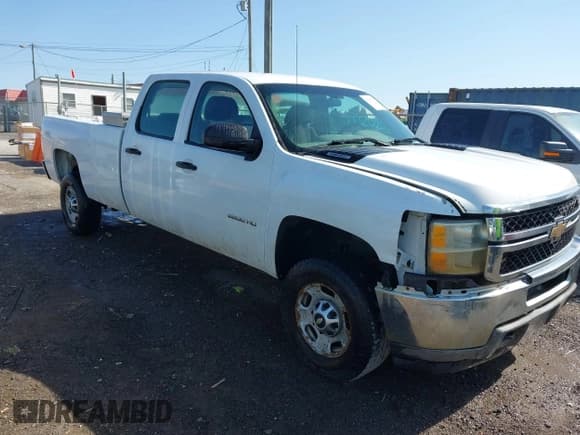 ✅ 2011 Chevrolet Silverado 2500HD Work Truck • VIN: 1GC1KVCGXBF195996 • Лот: 42003273. Опубликован ранее на IAAI с пробегом 274 178 миль. Бесплатный доступ к архиву аукционных продаж из США и подробный отчёт об истории автомобиля на DreamBid. Изображение 1.