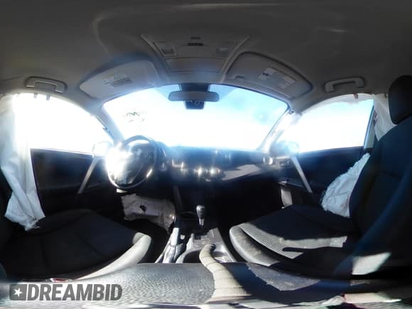 ✅ 2017 Toyota RAV4 LE • VIN: 2T3BFREV8HW567757 • Лот: 43492493. Опубликован ранее на IAAI с пробегом 131 999 миль. Бесплатный доступ к архиву аукционных продаж из США и подробный отчёт об истории автомобиля на DreamBid. Изображение 18.