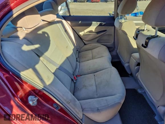 ✅ 2011 Honda Civic LX • VIN: 2HGFA1F52BH540868 • Lot: 94718075. Wystawiony na Copart z przebiegiem 165 448 mil. Bezpłatny archiwum sprzedaży aukcyjnych z USA i szczegółowy raport historii pojazdu na DreamBid. Zdjęcie 10.