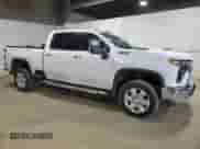 2020 Chevrolet Silverado 2500HD LTZ z VIN 1GC4YPEY5LF172009, wystawiony jako Copart lot #70006585 z przebiegiem 180 140 mil mil oraz Szkoda całkowita • Salvage title. Historia ofert i sprzedaży dostępna na DreamBid. Obrazek 4.