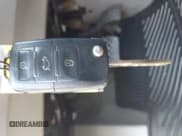 ✅ 2006 Volkswagen Beetle • VIN: 3VWPW31C96M411004 • Lot: 42551011. Wystawiony na IAAI z przebiegiem 95 514 mil. Bezpłatny archiwum sprzedaży aukcyjnych z USA i szczegółowy raport historii pojazdu na DreamBid. Zdjęcie 11.