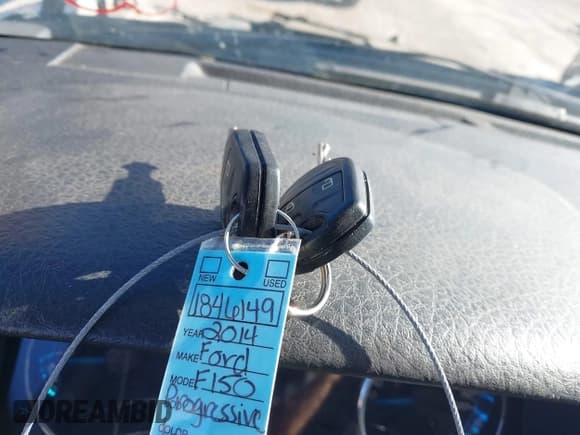 ✅ 2014 Ford F-150 XL • VIN: 1FTEW1CM6EKE26621 • Lot: 43555511. Listed on IAAI with 159,494 mi. Free auction sales archive from the USA and detailed vehicle history report at DreamBid. Image 11.