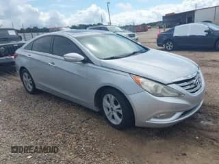 ✅ 2011 Hyundai Sonata Limited • VIN: 5NPEC4ACXBH061293 • Lot: 42958100. Listed on IAAI with 214,390 mi. Free auction sales archive from the USA and detailed vehicle history report at DreamBid. Image 1.