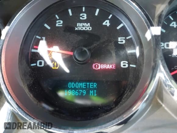 ✅ 2011 Chevrolet Silverado 2500HD Work Truck • VIN: 1GC1KVCG0BF188538 • Lot: 43554827. Wystawiony na IAAI z przebiegiem 205 000 mil. Bezpłatny archiwum sprzedaży aukcyjnych z USA i szczegółowy raport historii pojazdu na DreamBid. Zdjęcie 15.