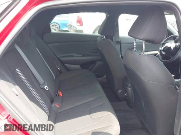 ✅ 2025 Hyundai Elantra SEL Sport • VIN: KMHLM4DG4SU959067 • Lot: 42895768. Listed on IAAI with 2,244 mi miles. Access the free auction sales archive from the USA and view a detailed vehicle history report at DreamBid. Image 8.