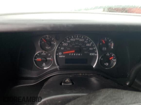 ✅ 2015 Chevrolet Express Cargo • VIN: 1GCWGGCF7F1147871 • Lot: 85934124. Listed on Copart with Not provided. Free auction sales archive from the USA and detailed vehicle history report at DreamBid. Image 9.