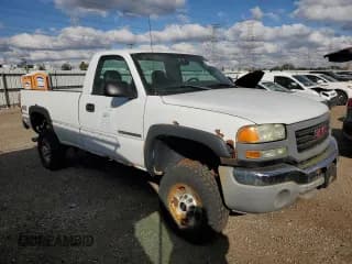 ✅ 2004 GMC Sierra 2500HD Work Truck • VIN: 1GTHK24UX4E269279 • Lot: 90396645. Listed on Copart with Not provided. Free auction sales archive from the USA and detailed vehicle history report at DreamBid. Image 4.