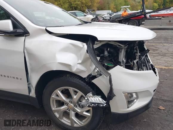2019 Chevrolet Equinox LT with VIN 2GNAXVEX4K6267162, listed as a IAAI auction lot 43445786 with 73,104 mi miles and . Bid and sale history available at DreamBid. Image 18.