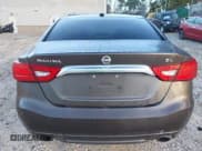 ✅ 2016 Nissan Maxima Platinum • VIN: 1N4AA6APXGC410075 • Lot: 43431460. Wystawiony na IAAI z przebiegiem 73 563 mil. Bezpłatny archiwum sprzedaży aukcyjnych z USA i szczegółowy raport historii pojazdu na DreamBid. Zdjęcie 16.