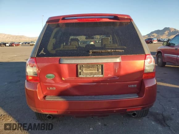 ✅ 2008 Land Rover LR2 HSE • VIN: SALFT24N68H066691 • Lot: 90036995. Wystawiony na Copart z przebiegiem 164 980 mil. Bezpłatny archiwum sprzedaży aukcyjnych z USA i szczegółowy raport historii pojazdu na DreamBid. Zdjęcie 6.