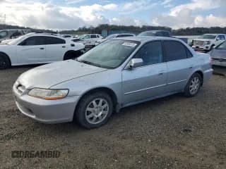 ✅ 2002 Honda Accord SE • VIN: 1HGCG66832A136887 • Лот: 93969315. Опубликован ранее на Copart с пробегом 159 035 миль. Бесплатный доступ к архиву аукционных продаж из США и подробный отчёт об истории автомобиля на DreamBid. Изображение 1.