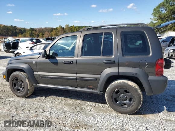 ✅ 2006 Jeep Liberty Sport • VIN: 1J4GL48K06W226087 • Лот: 82689565. Опубликован ранее на Copart с пробегом 200 032 миль. Бесплатный доступ к архиву аукционных продаж из США и подробный отчёт об истории автомобиля на DreamBid. Изображение 2.