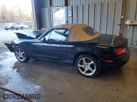 ✅ 2001 Mazda MX-5 Miata • VIN: JM1NB353610214500 • Lot: 92922135. Listed on Copart with 159,823 mi. Free auction sales archive from the USA and detailed vehicle history report at DreamBid. Image 2.