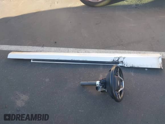 2015 Chevrolet Camaro LT with VIN 2G1FD1E30F9291372, listed as a IAAI auction lot 43423851 with Not provided miles and . Bid and sale history available at DreamBid. Image 11.