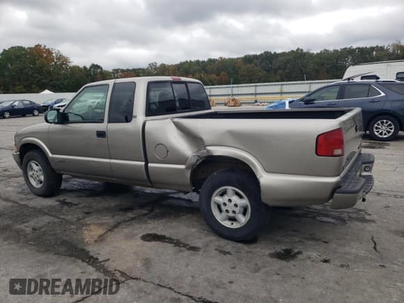 ✅ 2000 Chevrolet S-10 LS • VIN: 1GCDT19W3YK179978 • Lot: 89890655. Listed on Copart with 194,078 mi. Free auction sales archive from the USA and detailed vehicle history report at DreamBid. Image 2.