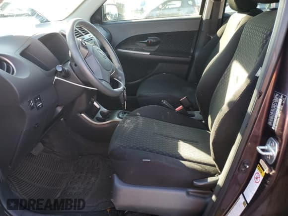 ✅ 2013 Scion xD • VIN: JTKKUPB49D1030984 • Lot: 90123355. Listed on Copart with 144,067 mi. Free auction sales archive from the USA and detailed vehicle history report at DreamBid. Image 7.