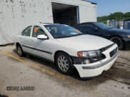 ✅ 2002 Volvo S60 • VIN: YV1RS61R522139334 • Лот: 66400194. Опубликован ранее на Copart с пробегом Не указан. Бесплатный доступ к архиву аукционных продаж из США и подробный отчёт об истории автомобиля на DreamBid. Изображение 4.