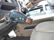 ✅ 2009 Dodge 1500 Laramie • VIN: 1D3HB13T19S710624 • Lot: 43171323. Wystawiony na IAAI z przebiegiem 273 748 mil. Bezpłatny archiwum sprzedaży aukcyjnych z USA i szczegółowy raport historii pojazdu na DreamBid. Zdjęcie 11.