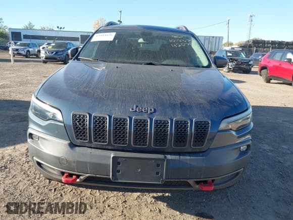 ✅ 2019 Jeep Cherokee Trailhawk • VIN: 1C4PJMBX5KD420703 • Lot: 43543876. Wystawiony na IAAI z przebiegiem 63 721 mil. Bezpłatny archiwum sprzedaży aukcyjnych z USA i szczegółowy raport historii pojazdu na DreamBid. Zdjęcie 6.