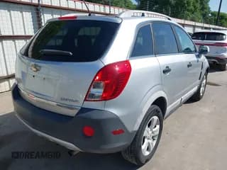 ✅ 2014 Chevrolet Captiva Sport LS • VIN: 3GNAL2EK0ES578236 • Lot: 41972400. Wystawiony na IAAI z przebiegiem 125 908 mil. Bezpłatny archiwum sprzedaży aukcyjnych z USA i szczegółowy raport historii pojazdu na DreamBid. Zdjęcie 4.