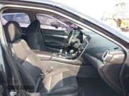 ✅ 2016 Nissan Maxima SR • VIN: 1N4AA6AP3GC381633 • Lot: 42721253. Wystawiony na IAAI z przebiegiem 108 292 mil. Bezpłatny archiwum sprzedaży aukcyjnych z USA i szczegółowy raport historii pojazdu na DreamBid. Zdjęcie 5.