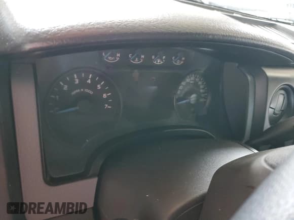 ✅ 2014 Ford F-150 XL • VIN: 1FTEX1EM4EKF71571 • Лот: 67091755. Опубликован ранее на Copart с пробегом 178 571 миль. Бесплатный доступ к архиву аукционных продаж из США и подробный отчёт об истории автомобиля на DreamBid. Изображение 9.