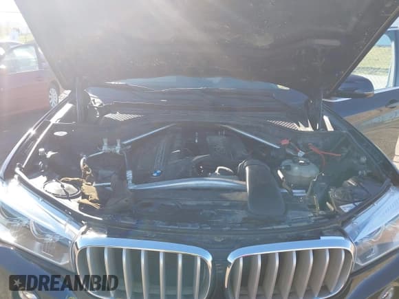 ✅ 2017 BMW X5 xDrive35i • VIN: 5UXKR0C57H0V65801 • Lot: 43778728. Listed on IAAI with Not provided. Free auction sales archive from the USA and detailed vehicle history report at DreamBid. Image 10.