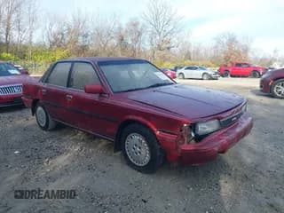 ✅ 1988 Toyota Camry LE • VIN: JT2SV22EXJ0177552 • Lot: 43776613. Wystawiony na IAAI z przebiegiem 255 546 mil. Bezpłatny archiwum sprzedaży aukcyjnych z USA i szczegółowy raport historii pojazdu na DreamBid. Zdjęcie 1.