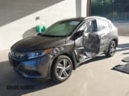 ✅ 2022 Honda HR-V EX • VIN: 3CZRU6H53NM772585 • Lot: 43243309. Wystawiony na IAAI z przebiegiem 36 543 mil. Bezpłatny archiwum sprzedaży aukcyjnych z USA i szczegółowy raport historii pojazdu na DreamBid. Zdjęcie 2.