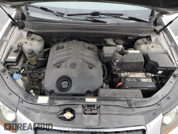 ✅ 2008 Hyundai Santa Fe SE • VIN: 5NMSH13E98H219453 • Lot: 84154904. Listed on Copart with 256,019 mi. Free auction sales archive from the USA and detailed vehicle history report at DreamBid. Image 12.