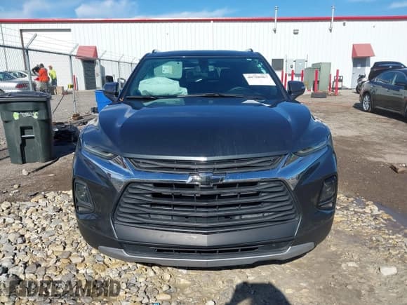 ✅ 2020 Chevrolet Blazer LT • VIN: 3GNKBHRS0LS659397 • Lot: 40788967. Listed on IAAI with 62,469 mi. Free auction sales archive from the USA and detailed vehicle history report at DreamBid. Image 12.