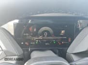 ✅ 2025 GMC Yukon Denali • VIN: 1GKS2DRL7SR231746 • Лот: 56225145. Опубликован ранее на Copart с пробегом 1 027 миль. Бесплатный доступ к архиву аукционных продаж из США и подробный отчёт об истории автомобиля на DreamBid. Изображение 9.