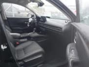 ✅ 2024 Honda HR-V EX-L • VIN: 3CZRZ2H75RM758303 • Lot: 43722416. Wystawiony na IAAI z przebiegiem 23 519 mil. Bezpłatny archiwum sprzedaży aukcyjnych z USA i szczegółowy raport historii pojazdu na DreamBid. Zdjęcie 5.