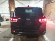 ✅ 2016 Kia Sorento LX • VIN: 5XYPGDA35GG016418 • Lot: 92092155. Listed on Copart with 168,625 mi. Free auction sales archive from the USA and detailed vehicle history report at DreamBid. Image 6.