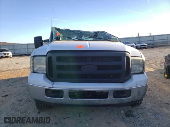 ✅ 2005 Ford Excursion Special Serv • VIN: 1FMSU41P55ED23899 • Лот: 91683405. Опубликован ранее на Copart с пробегом 282 490 миль. Бесплатный доступ к архиву аукционных продаж из США и подробный отчёт об истории автомобиля на DreamBid. Изображение 5.