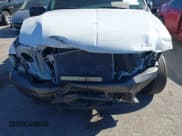 ✅ 2001 Ford F-250 XL • VIN: 3FTNF20L01MA55735 • Lot: 43657304. Wystawiony na IAAI z przebiegiem 196 265 mil. Bezpłatny archiwum sprzedaży aukcyjnych z USA i szczegółowy raport historii pojazdu na DreamBid. Zdjęcie 6.