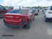 ✅ 2017 Hyundai Elantra SE • VIN: KMHD84LF4HU061160 • Lot: 43280786. Wystawiony na IAAI z przebiegiem 52 240 mil. Bezpłatny archiwum sprzedaży aukcyjnych z USA i szczegółowy raport historii pojazdu na DreamBid. Zdjęcie 4.