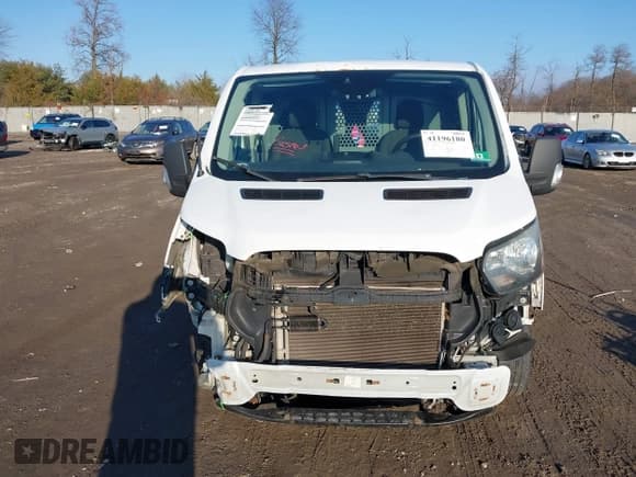 ✅ 2016 Ford Transit Cargo • VIN: 1FTYE1ZM4GKB29485 • Lot: 41196180. Wystawiony na IAAI z przebiegiem 181 995 mil. Bezpłatny archiwum sprzedaży aukcyjnych z USA i szczegółowy raport historii pojazdu na DreamBid. Zdjęcie 12.
