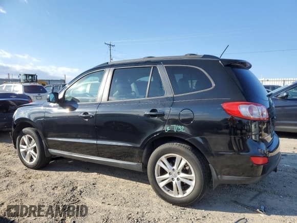 ✅ 2012 Hyundai Santa Fe SE • VIN: 5XYZH4AG1CG158882 • Lot: 82795534. Listed on Copart with 155,903 mi. Free auction sales archive from the USA and detailed vehicle history report at DreamBid. Image 2.