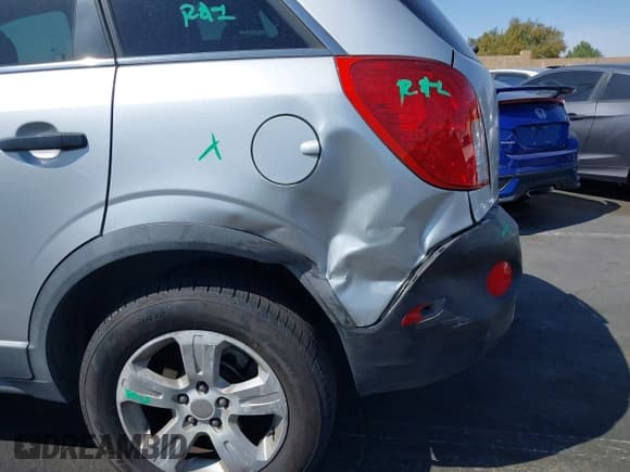 ✅ 2013 Chevrolet Captiva Sport LS • VIN: 3GNAL2EK2DS575448 • Lot: 41979847. Wystawiony na IAAI z przebiegiem 103 199 mil. Bezpłatny archiwum sprzedaży aukcyjnych z USA i szczegółowy raport historii pojazdu na DreamBid. Zdjęcie 6.