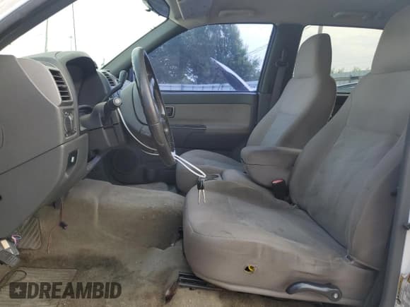 ✅ 2004 Chevrolet Colorado 1SB LS Z85 • VIN: 1GCDS136348100828 • Лот: 61129095. Опубликован ранее на Copart с пробегом 130 695 миль. Бесплатный доступ к архиву аукционных продаж из США и подробный отчёт об истории автомобиля на DreamBid. Изображение 7.