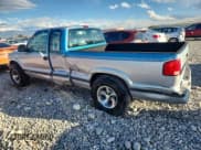 ✅ 1995 Chevrolet S-10 • VIN: 1GCCT19Z3S8127423 • Lot: 85138325. Wystawiony na Copart z przebiegiem 134 903 mil. Bezpłatny archiwum sprzedaży aukcyjnych z USA i szczegółowy raport historii pojazdu na DreamBid. Zdjęcie 2.
