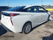 ✅ 2018 Toyota Prius Three Touring • VIN: JTDKARFU4J3546479 • Lot: 43773603. Wystawiony na IAAI z przebiegiem 49 146 mil. Bezpłatny archiwum sprzedaży aukcyjnych z USA i szczegółowy raport historii pojazdu na DreamBid. Zdjęcie 4.